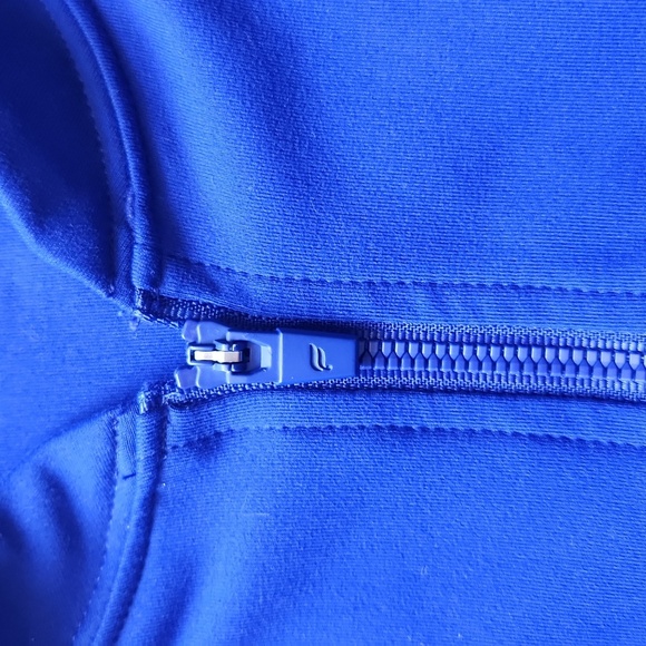 Fabletics Heatwave Half-Zip Size Small - Picture 4 of 4